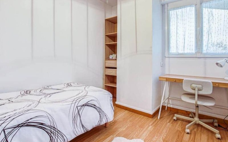 Chambre privée à louer pour séjour court à Evry, proche de Paris